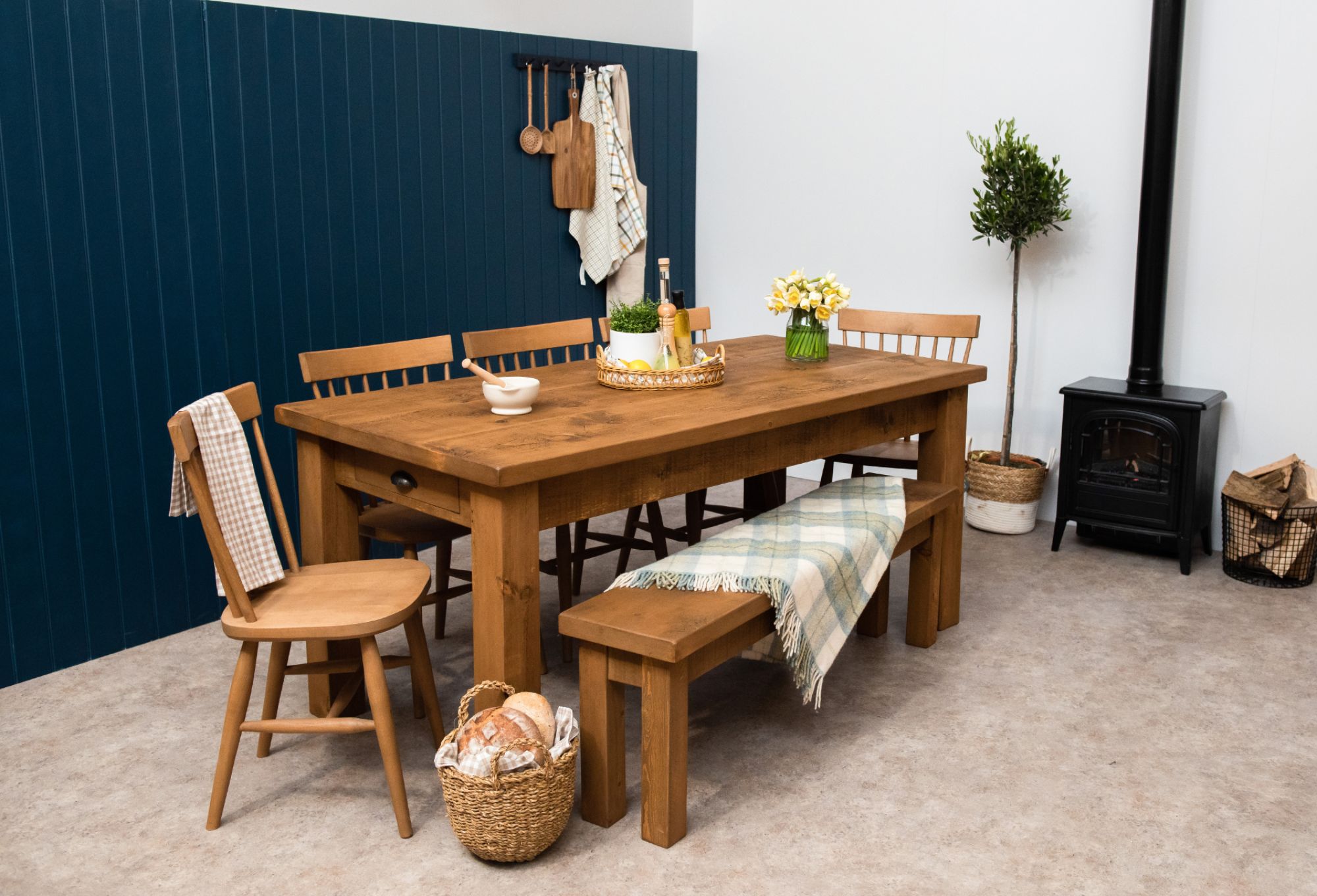 2021-05-17-Grain_and_Frame_Rustic_Dining_Table_17 Grain and Frame Rustic Dining Table Extendable