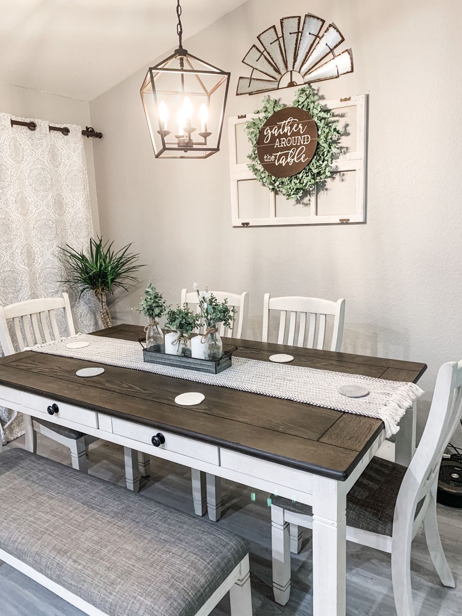 Grain_and_Frame_Are-Farmhouse-Tables-In-Style_14_Paint A Farmhouse Table At Any Time To Give It A Fresh Look Grain_and_Frame_Are-Farmhouse-Tables-In-Style_14_Paint A Farmhouse Table At Any Time To Give It A Fresh Look